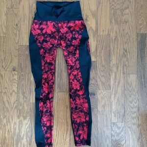 Floral Red and Black Leggings